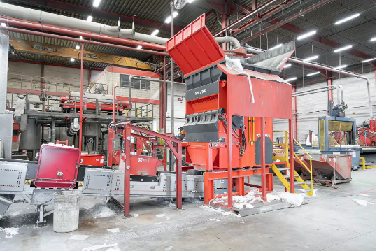LDPE film recycling with WEIMA shredder at RKW in Belgium